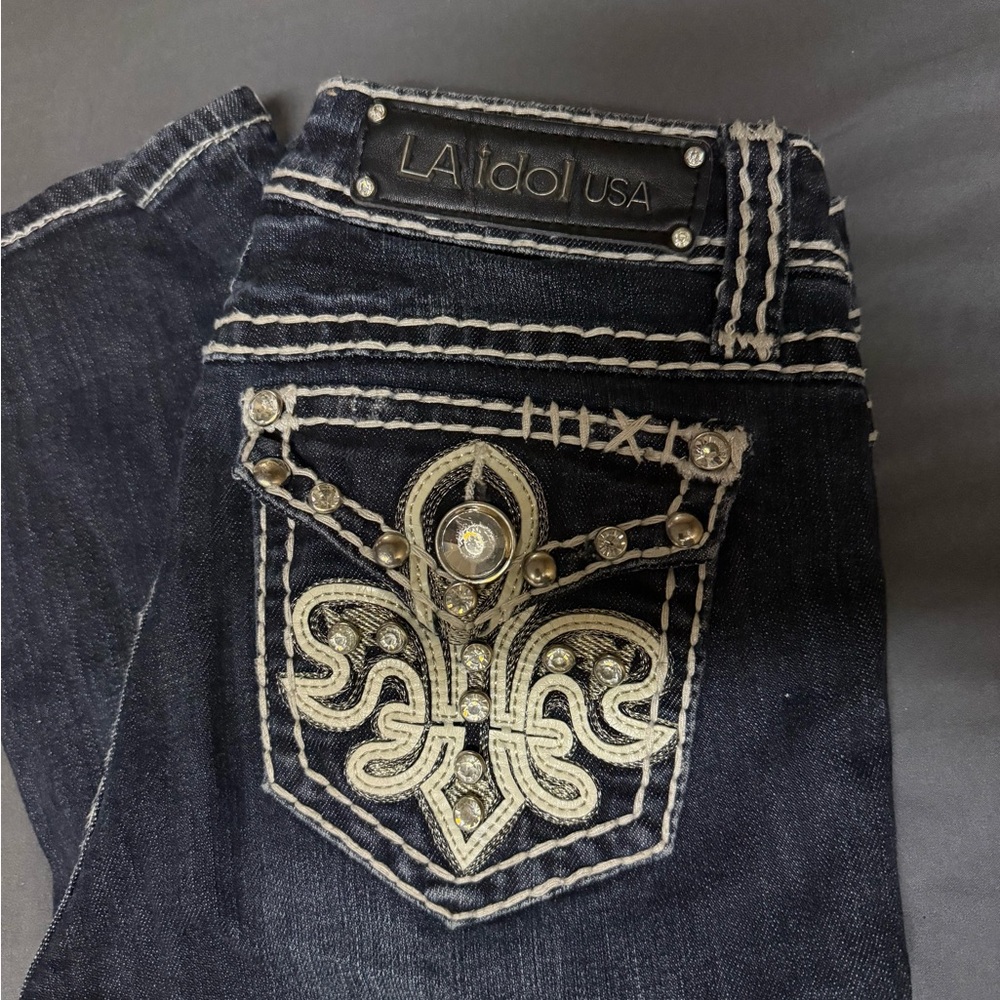 L.A. idol Black Jeans with Ornate Embroidery